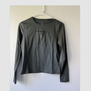 YZY Yeezy Gap Women’s Second Skin Long Sleeve Grey Size Medium New